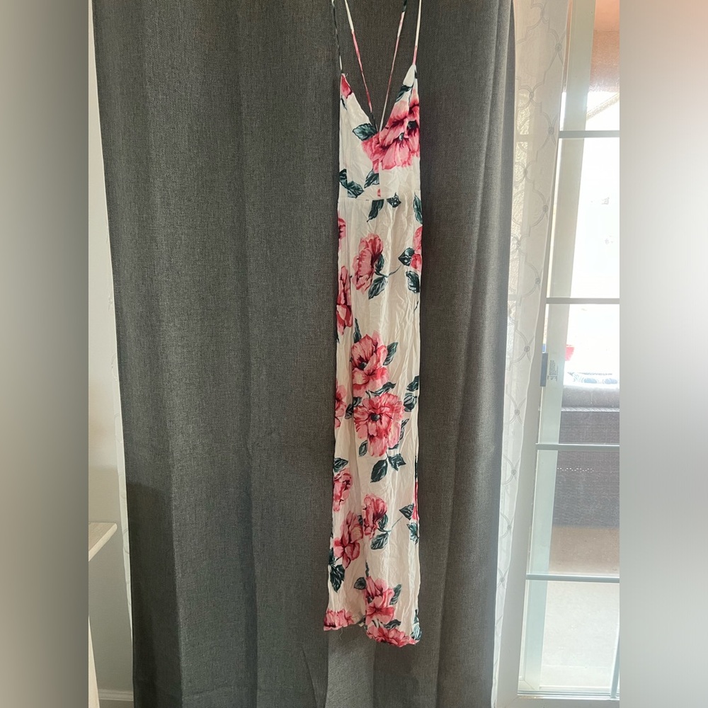Spaghetti strap, floral dress